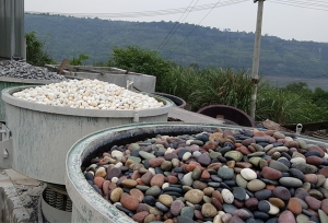 新疆鹅卵石滤料生产厂家